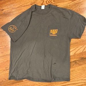 Extra large grey haddad’s t shirt tv film crew